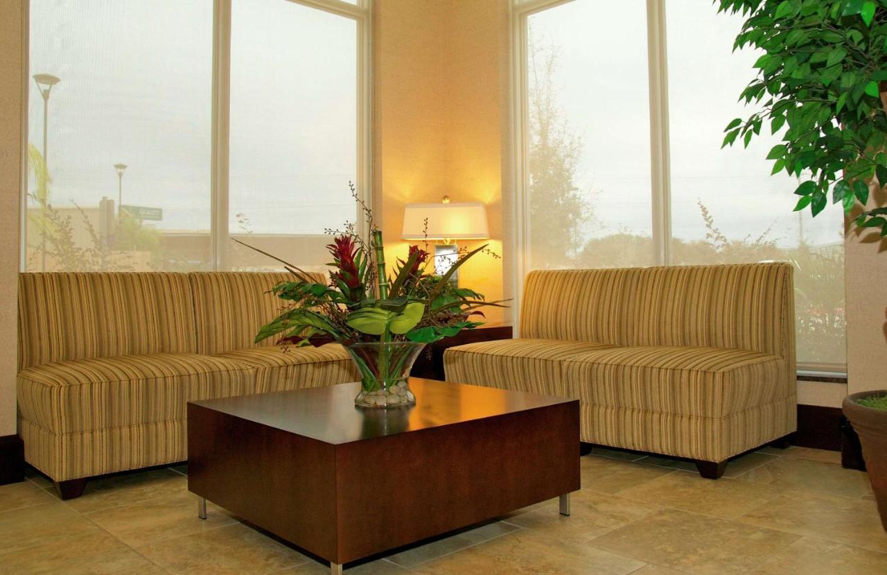 Hilton Garden Inn New Braunfels Bagian luar foto