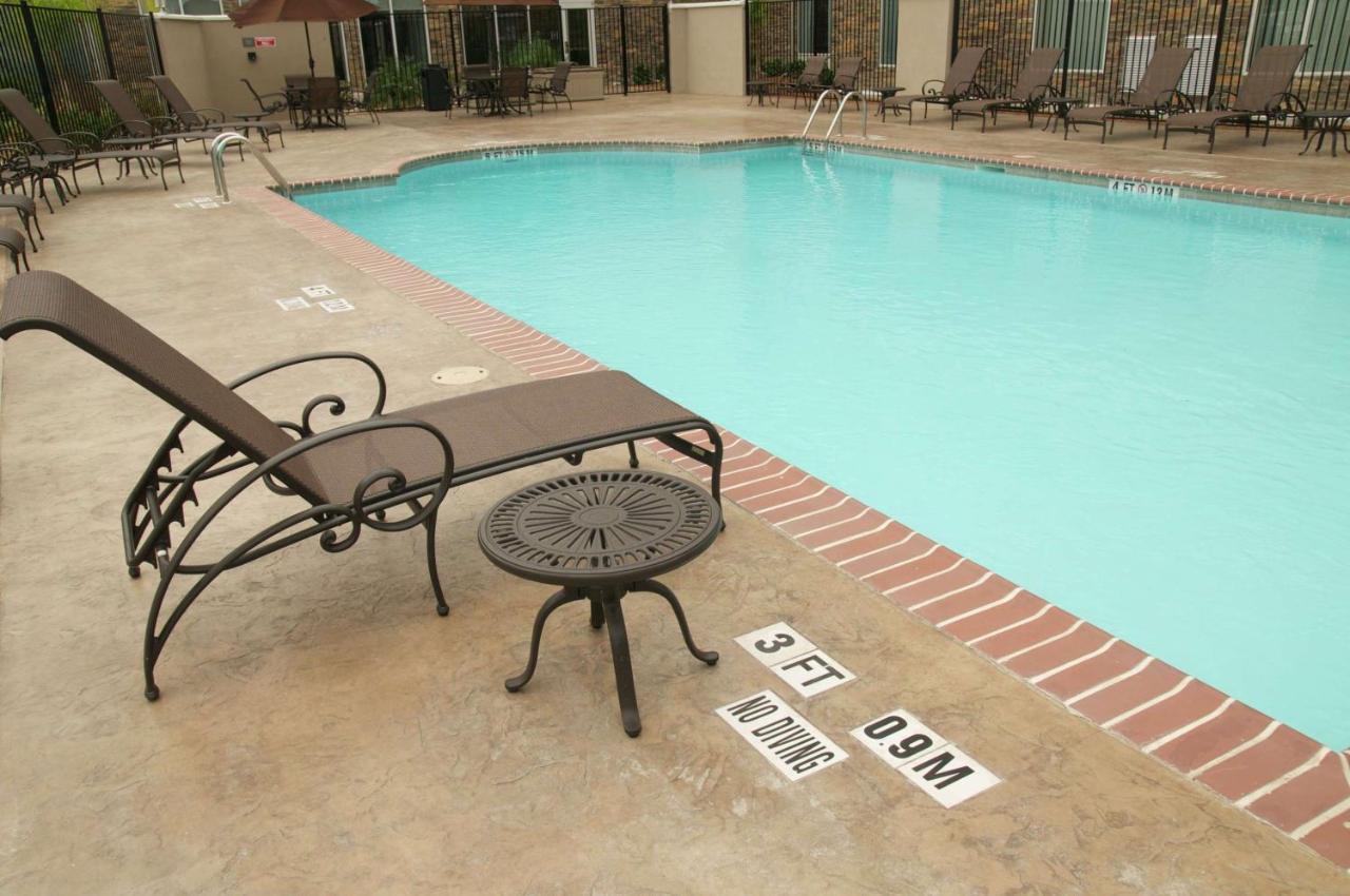 Hilton Garden Inn New Braunfels Bagian luar foto